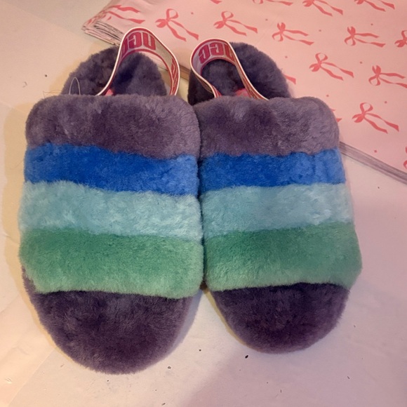 UGG Multicolor Fluffy Slippers - Picture 2 of 9